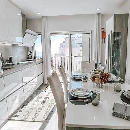 Rocha Vista Mar Dubai Apartmán
