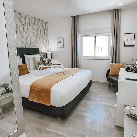 Rocha Vista Mar Dubai 아파트 *